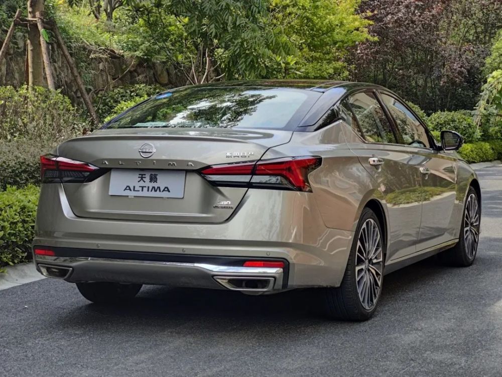 试驾日产新天籁极致舒适性要感受不要思考