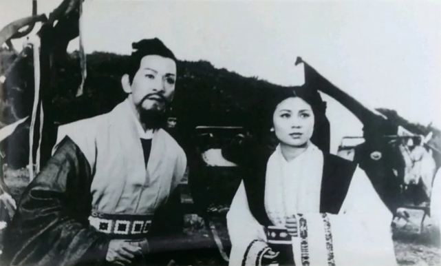 5版荧幕屈原，谁演出他的魂？_腾讯新闻