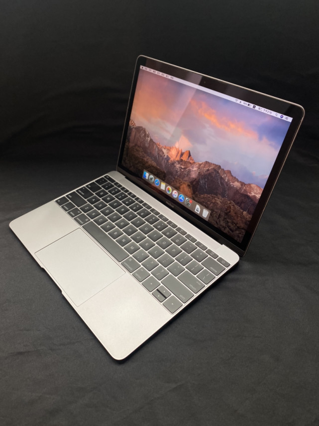 出苹果12寸灰色笔记本电脑高颜值视网膜macbook 16款