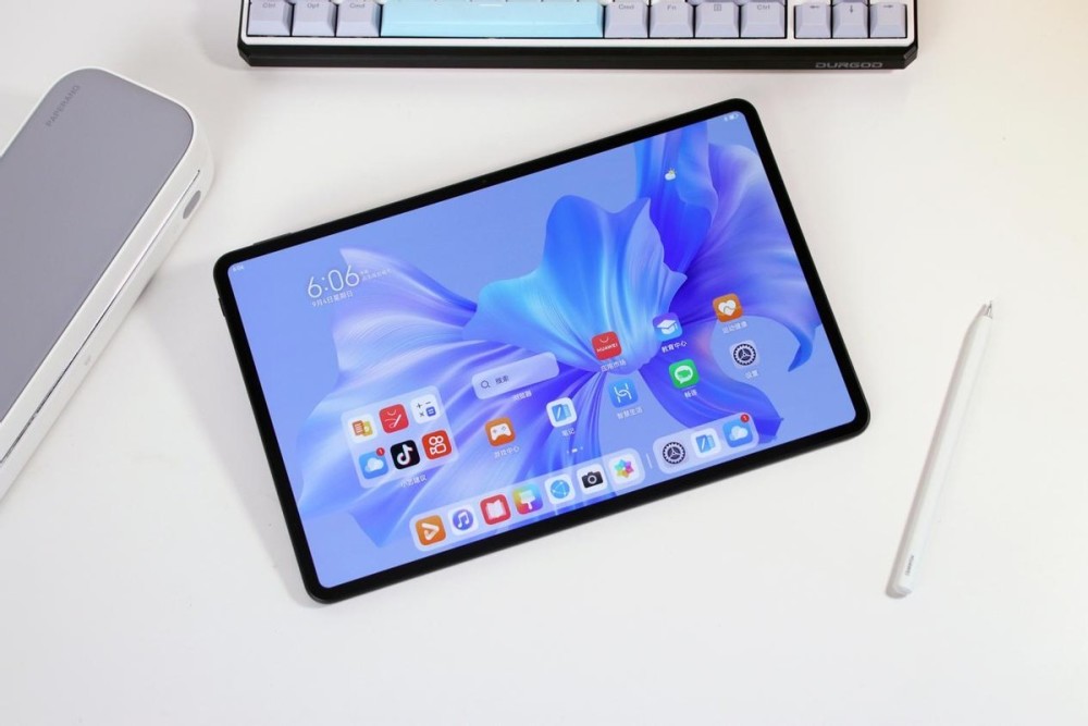 超大屏旗舰鸿蒙平板,华为matepad pro 12.6英寸体验_腾讯新闻