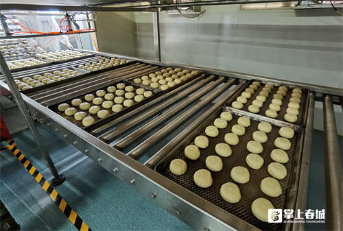 探访昆明冠生园:每天产能70万个 10万级净化车间为月饼安全保驾护航