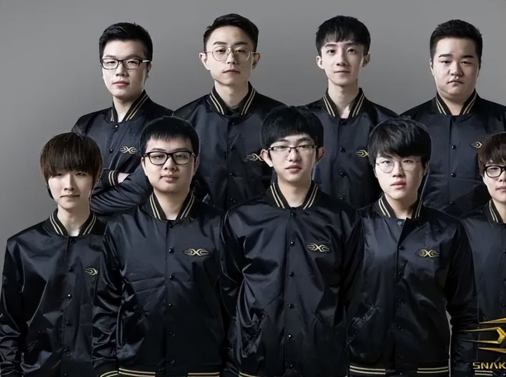 LOL：继骚男miss之后，姿态刚子宣布停播，网友：当演员被抓了？