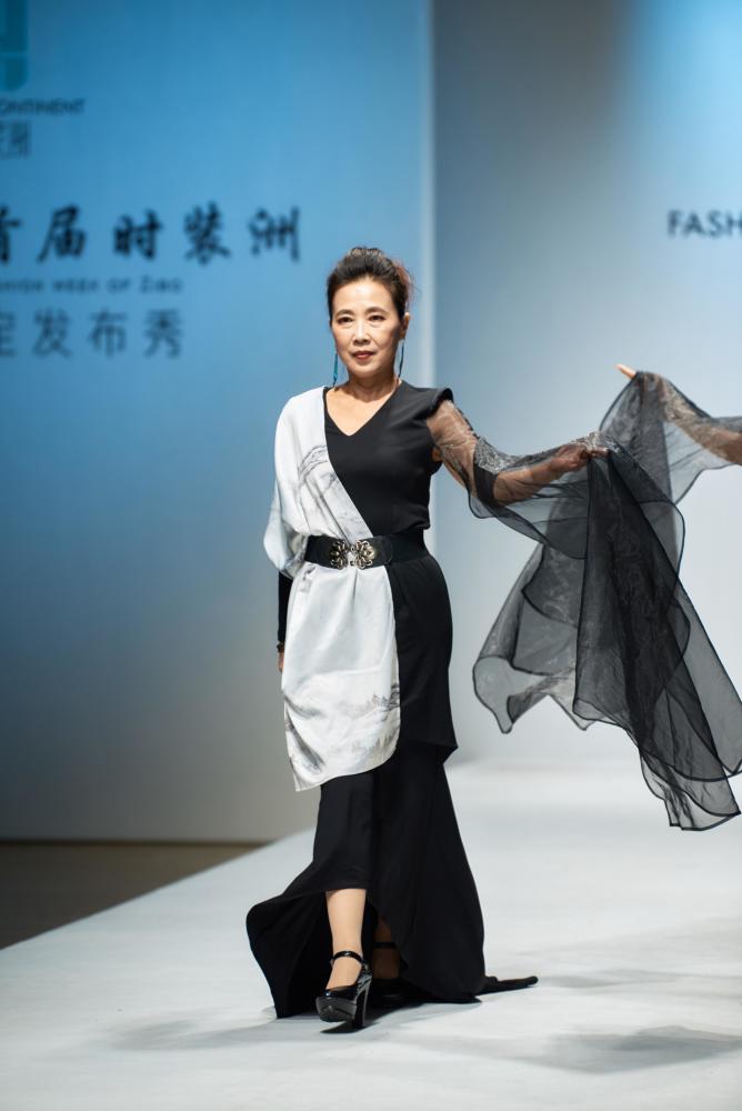 2022淄博首届时装洲·亚军获得者—张爱黎(图2)