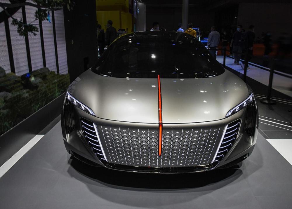 红旗新款概念车发布外观很年轻运动零百加速3秒续航1000km