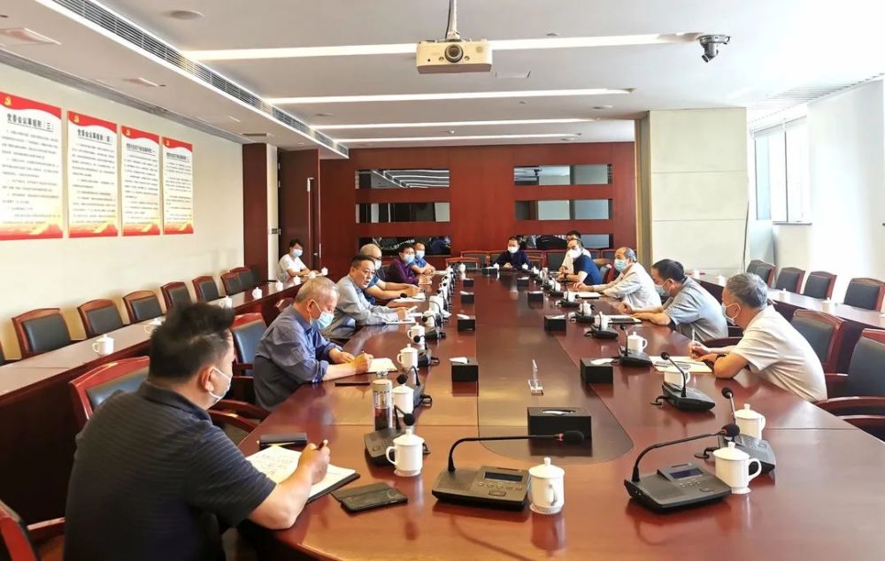 在召开党委会前,兰海平,钟仁茂,徐再刚等领导深入
