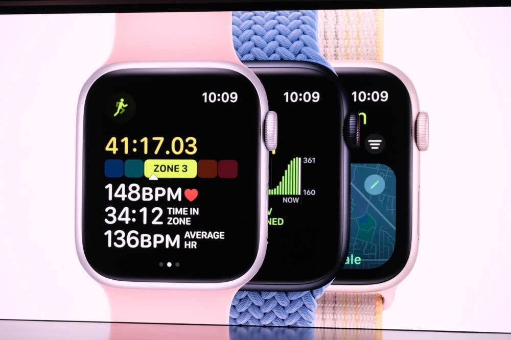 续航翻三倍！苹果AppleWatchUltra震撼登场