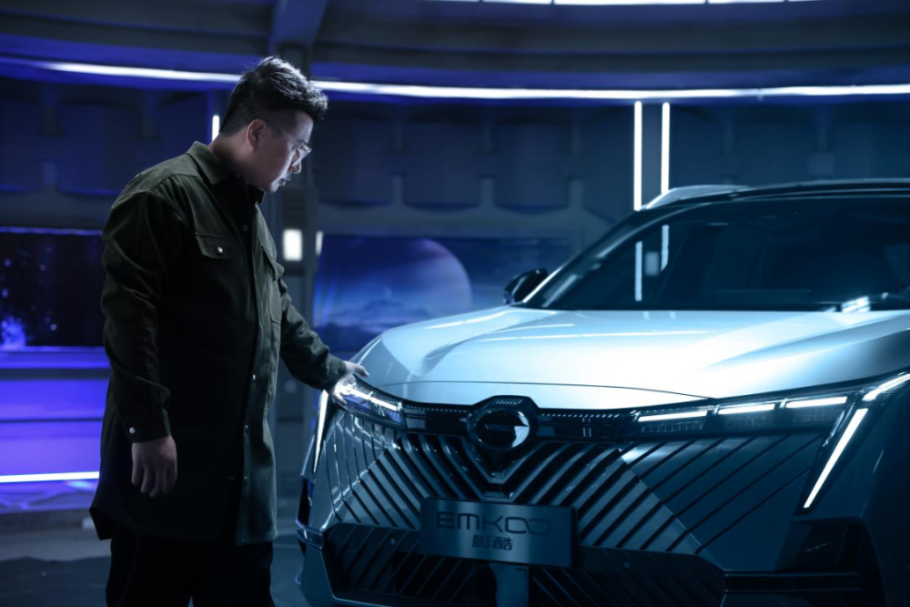 传祺影酷携手流浪地球摄影指导刘寅共行科幻未来之路