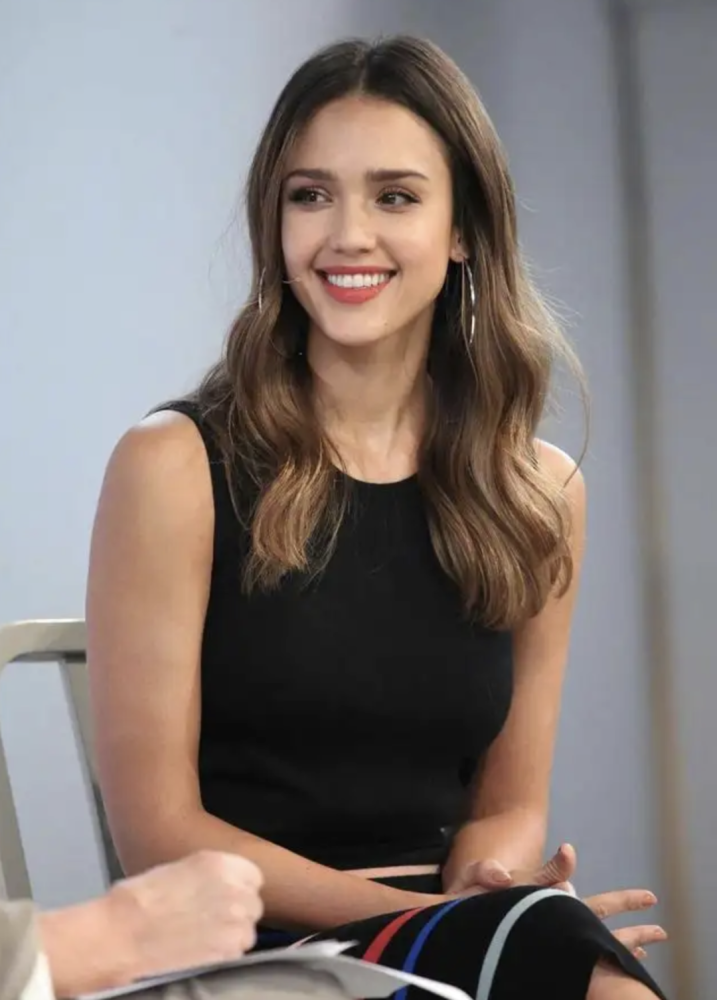 漫威《神奇四侠》"隐形女"一角演员确定了?全网都在说是她!_腾讯新闻