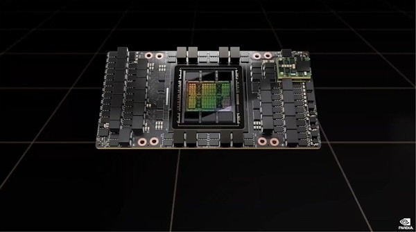 24万价格不亏NVIDIA最强显卡H100实测公布：450％上代性能