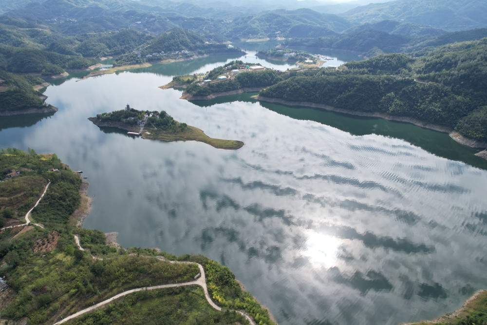 (新华全媒 )保护水源 绿色发展——南水北调汉江水源地掠影_腾讯新闻