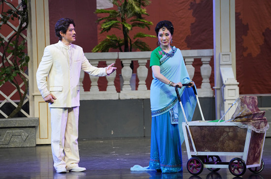 2012年,文慧沪剧团把《断线风筝》移植并重新搬上沪剧舞台,杨音的演绎