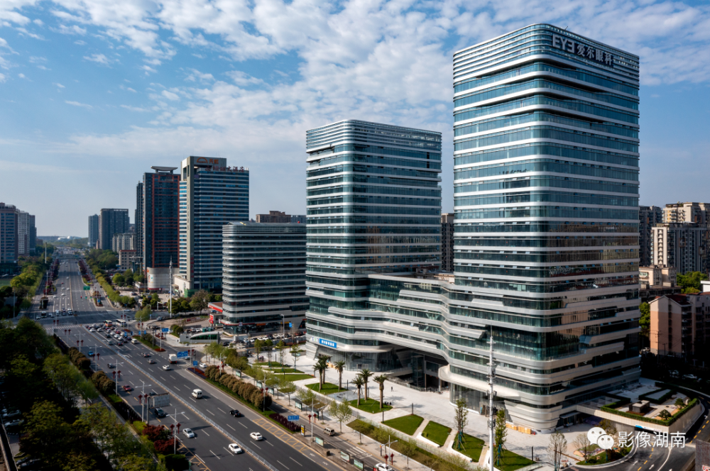 长沙爱尔眼科总部.肖克 摄国家级长沙天心文化(广告)产业园.