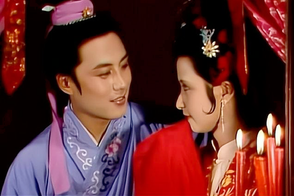 高宏亮:戏里风流倜傥,戏外娶大妻子生一女,宠爱三十余载好幸福_腾讯