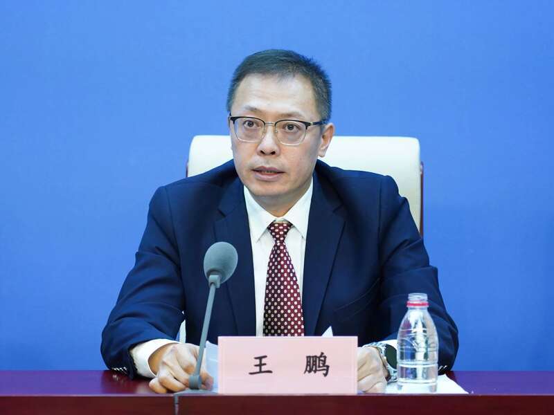 工业和信息化部信息通信管理局一级巡视员王鹏 由主办方供图他介绍,在