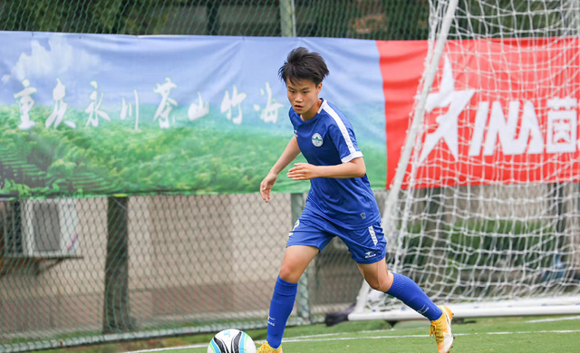 的是,比如本场帮助永川茶山竹海女足上演任意球直接破门的小将周心雨
