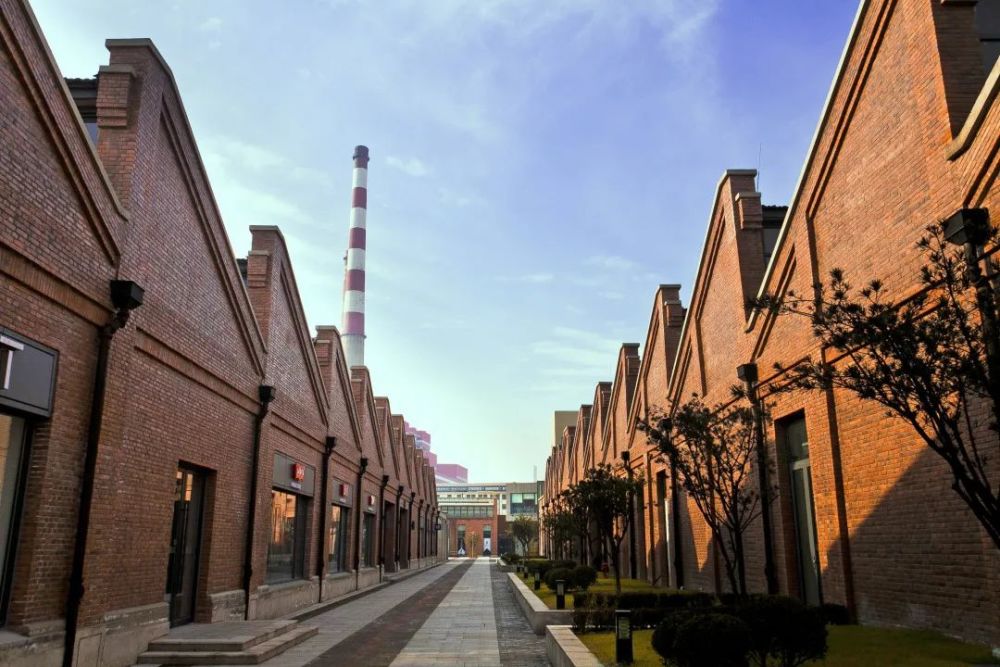 来世界仅存的最大滨江工业带见证杨浦的时尚转型喜欢上海的理由