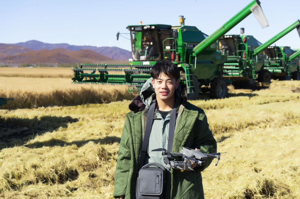 塔河县张庆波作品入展全国优秀摄影展,全省共5件作品入展!_腾讯新闻