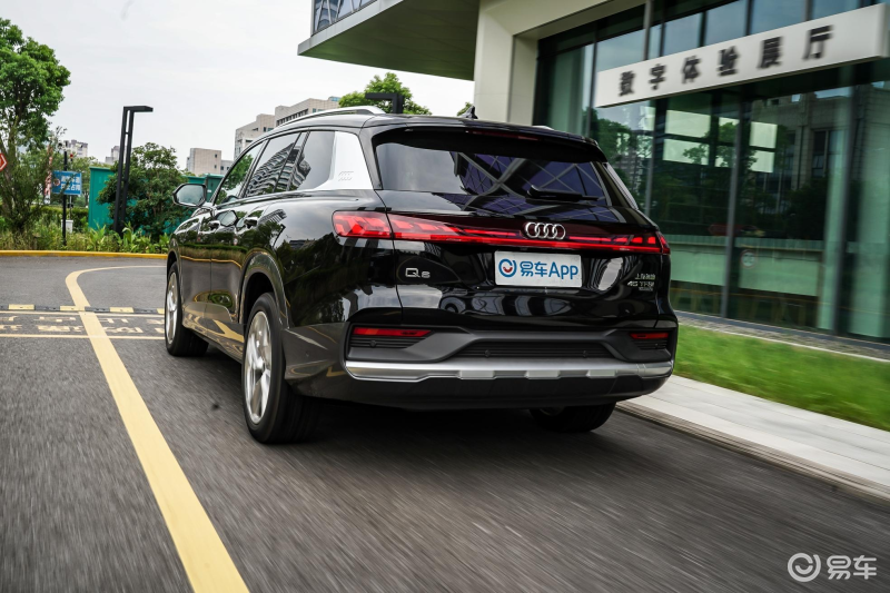 更大也更轻快 场地试驾上汽奥迪q6 45tfsi_腾讯新闻