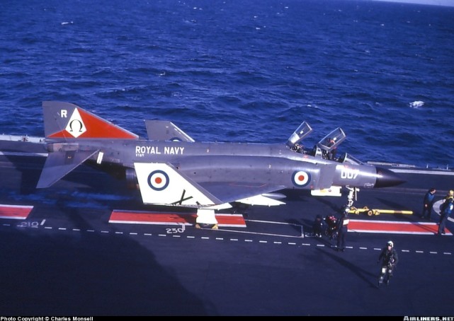 英国战斗机F4K图片