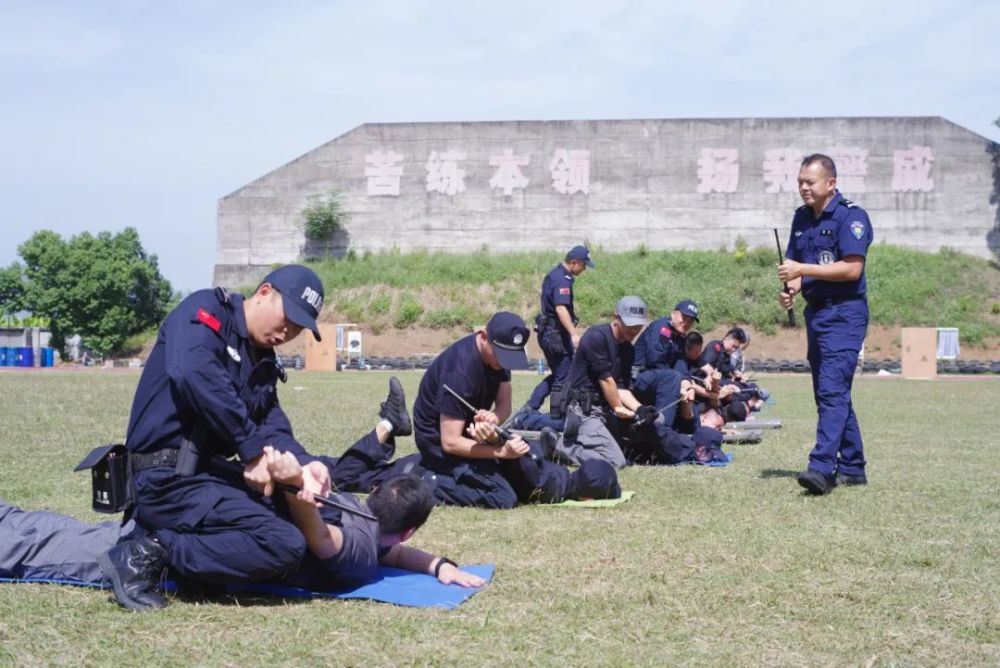 教师节特辑美好的回忆警察训练学校练强兵
