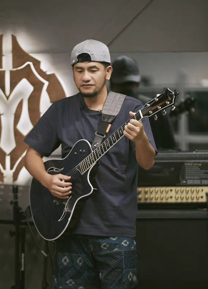 张震岳的"清醒",会让多少"追名逐利"的男艺人脸红?_腾讯新闻