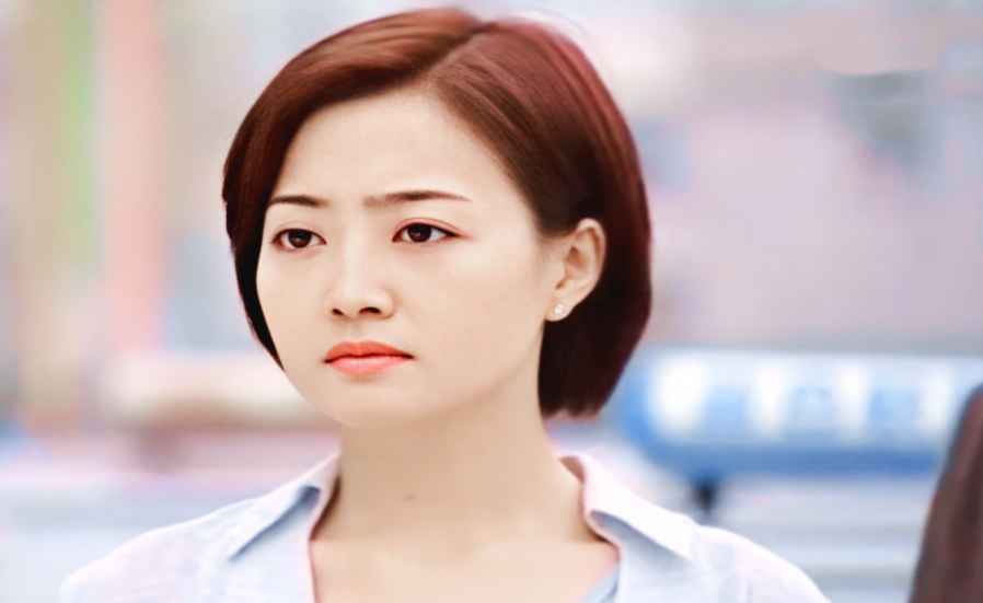 知名演员原华:首度自曝全家福,表白二婚老公,一家三口好幸福_腾讯新闻