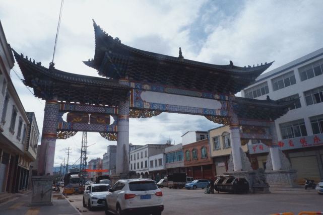 新安所古镇,蒙自历史起源地,仅剩的千年古镇,居民住在观音寺里