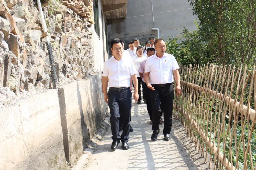 台江县台拱街道:"擂台比武"晒"家底"比学赶超促振兴_腾讯新闻