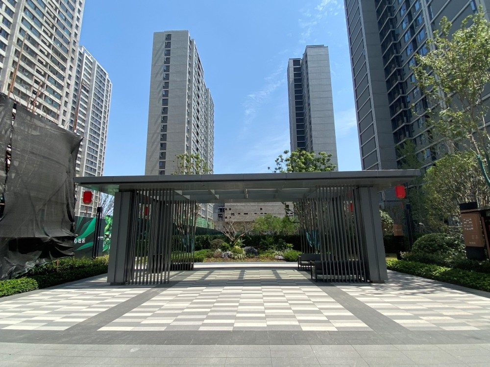 再次成为靠品牌品质突围的典范楼盘实探融创融宁府长江壹号