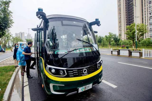 “无人驾驶”竞争白热化：中国城市比拼开放度锅贴馅的做法
