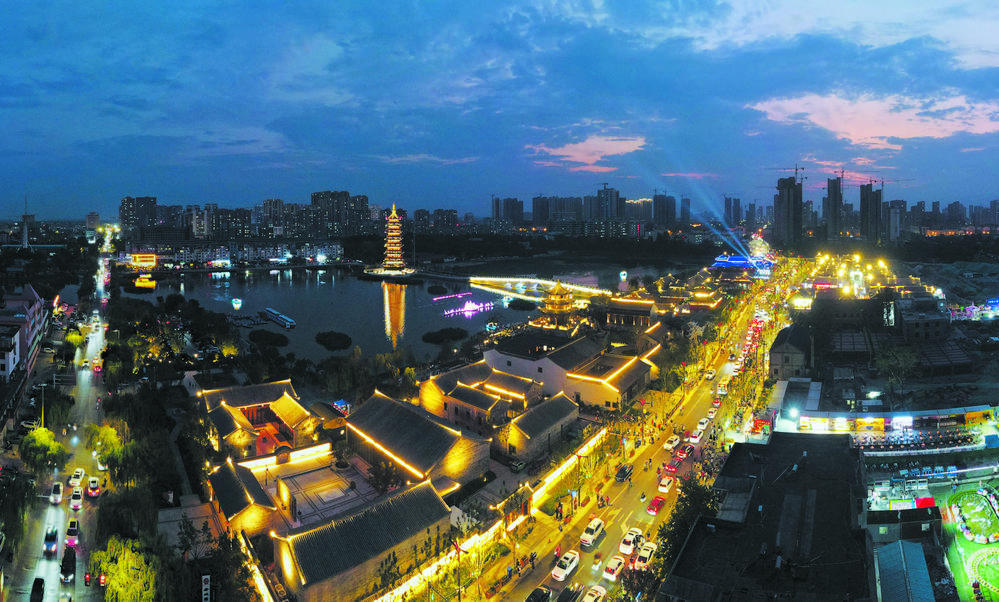 菏泽老城曹州迎来首个中秋