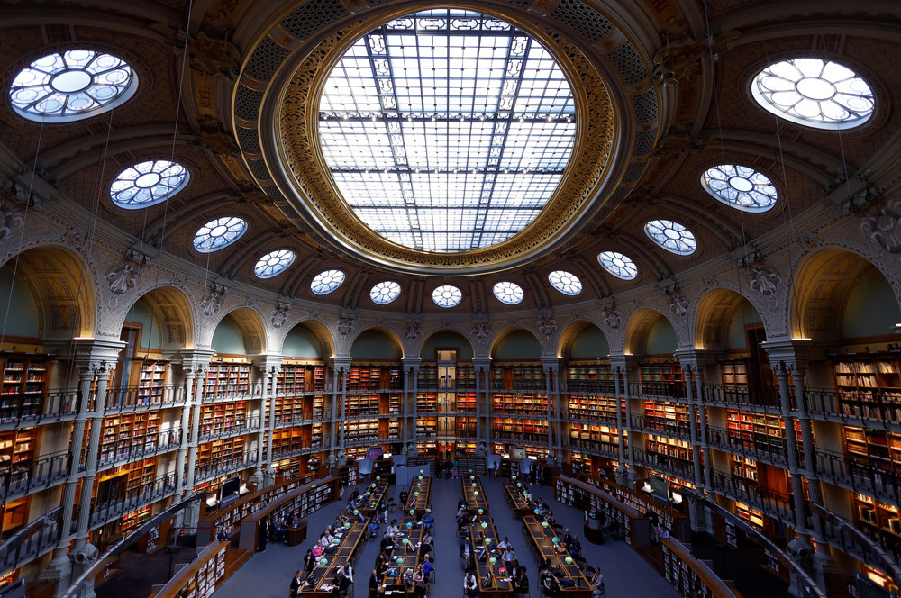 当地时间2022年9月12日,法国巴黎,法国国家图书馆结束长达10年的装修