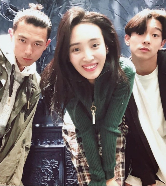 29岁王紫璇恋情被拍,与李鸿其吃日料同宿香闺,曾与名导传爷孙恋