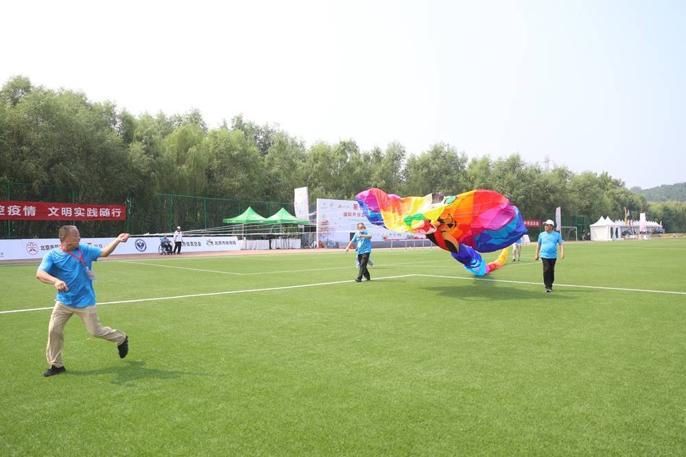 第十届北京国际风筝节国际风筝邀请赛举办