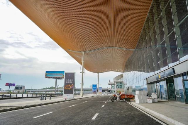 绵阳南郊机场t2航站楼基本建成 绵阳"空中门户"更开阔通畅
