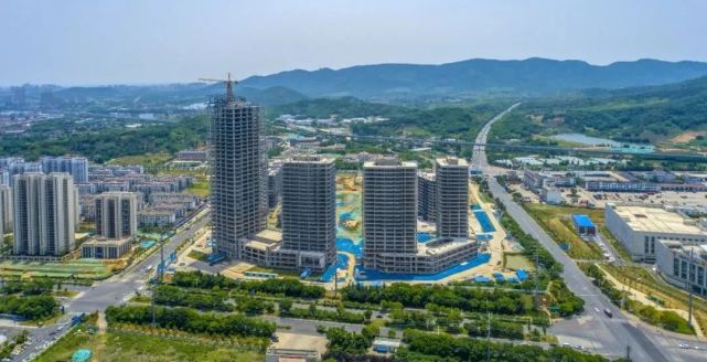 团山睿谷实施后018生活用水变化大作者:吴承林△上世纪七八十年代