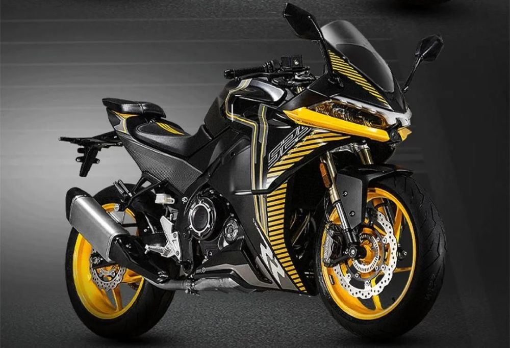 无极rr525跑车最终形态公开,这是你喜欢的样子吗?_腾讯新闻