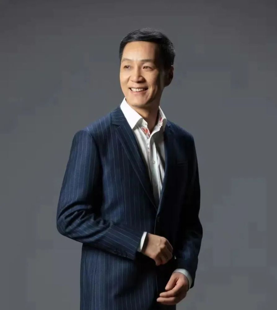 独家解读别被他的角色骗了北京人艺新院长冯远征是这样的人