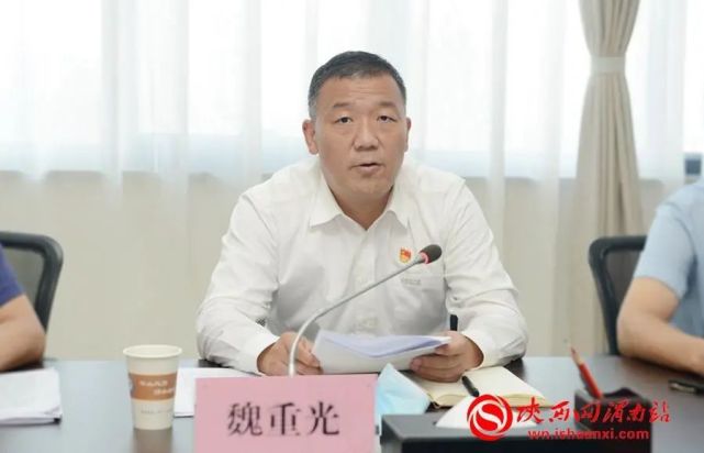 记者 杨大君 摄渭南市司法局局长种逢康通报了2021年国家统一法律职业