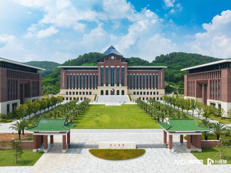 探访中山大学深圳校区工程收尾中高颜已暴露