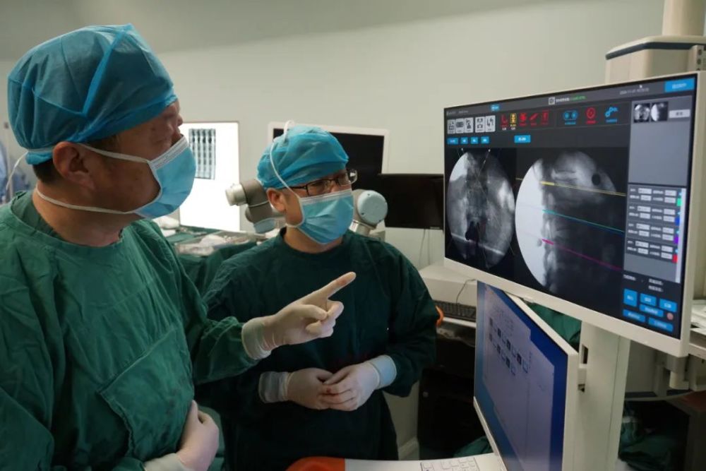 最美科技工作者张元智与数字共舞的骨科医生