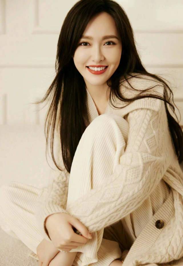 唐嫣资源断档人气大跌,商业价值不如三四线明星