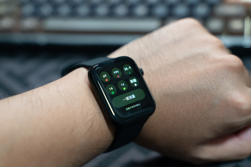 ticwatch gth 2可以24小时实时监控心率,血氧浓度,还有实时监测体温