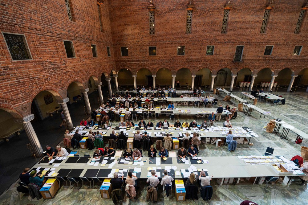 (外代一线)瑞典议会选举结果揭晓后首相宣布辞职