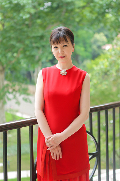 "上海女儿"茅善玉摘得文华表演奖:60岁后重新起跑,为时代,为人民而歌