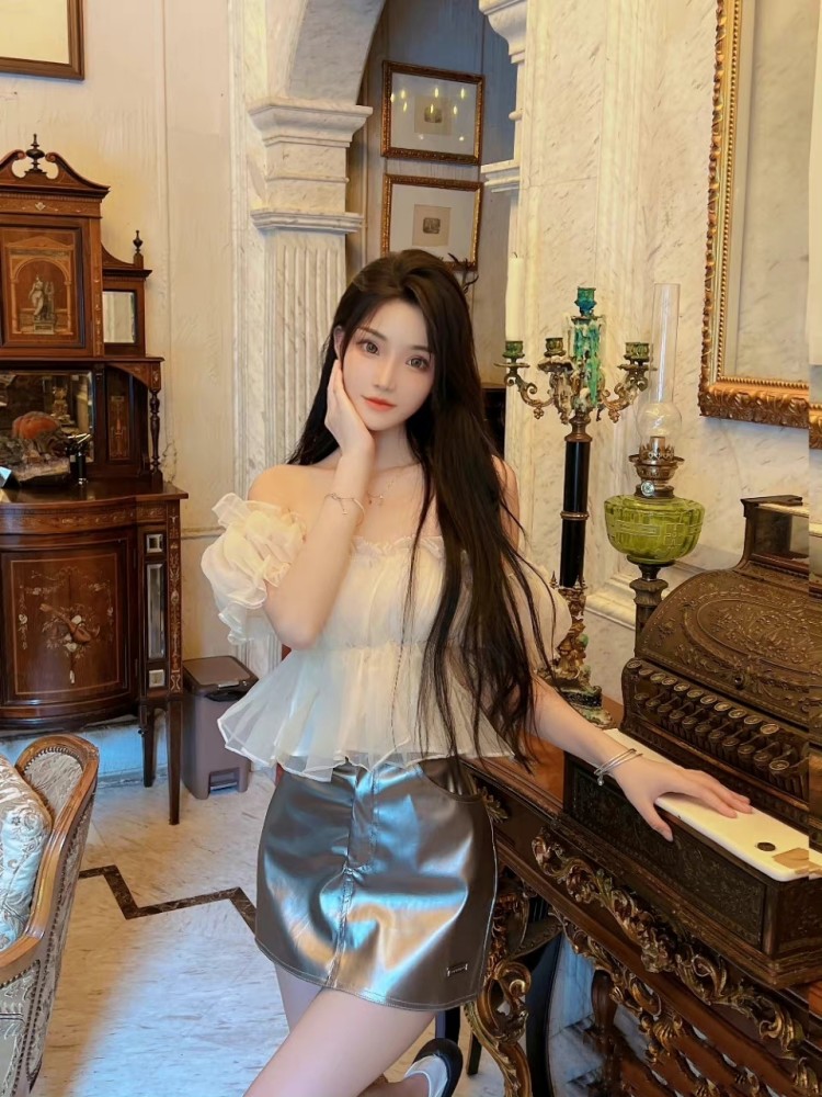 隔壁学校的校花_腾讯新闻