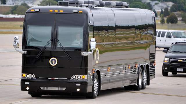 俄总统专车有多牛?能隐身避开雷达追踪,火箭弹打上去都不怕