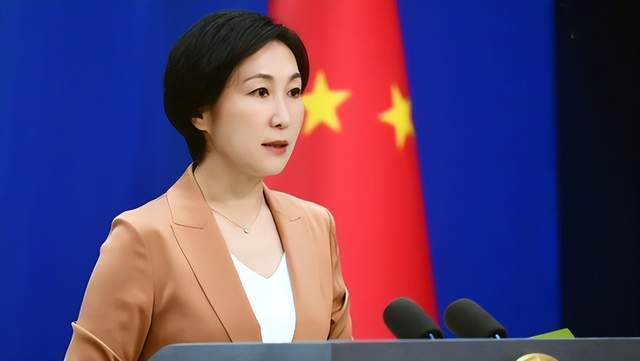 盘点美女外交部发言人毛宁着装风格端庄知性得体网友直呼养眼