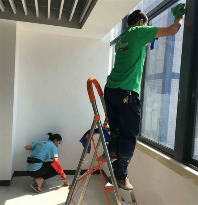 装修完"开荒保洁",容易踩到哪些坑?建议:这8个大坑要避开