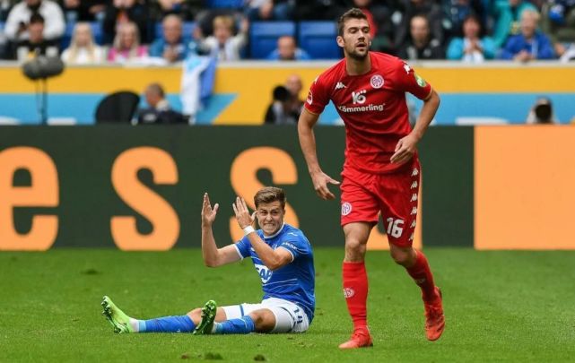 美因茨vs柏林赫塔:主队欲保持对客队不败战绩_腾讯新闻